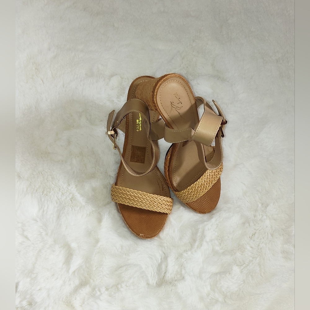 Vintage Havana Leah Platform Women's Woven Raffia Heeled Sandals, 9B.